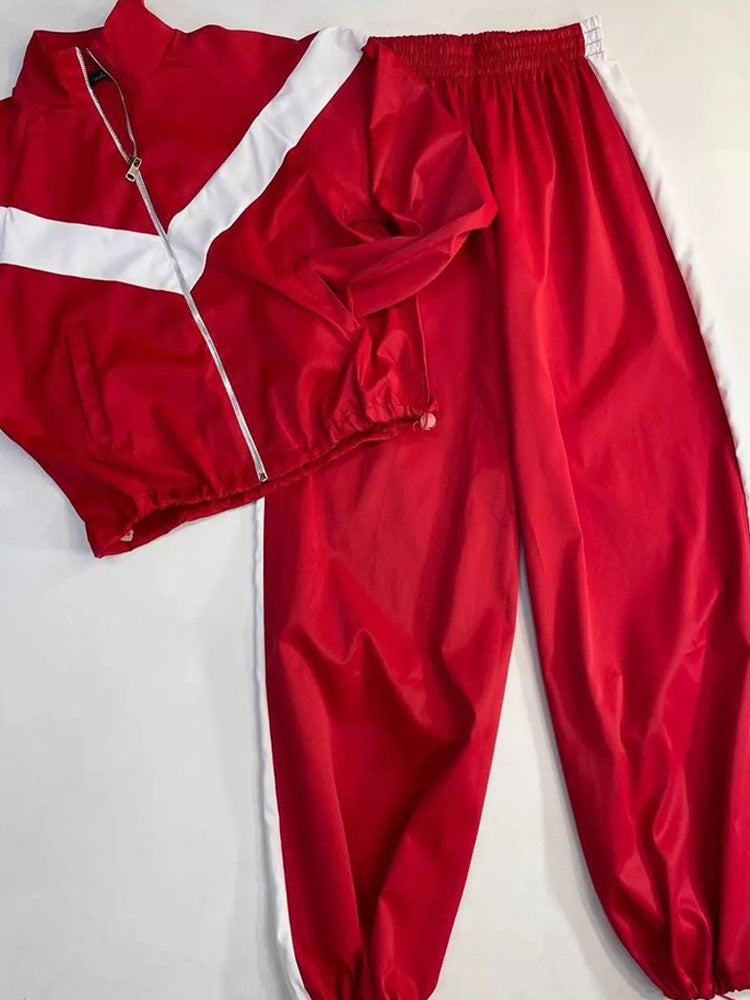 Kvinnor Sportigt Tracksuit med moderiktig snitt och praktiska fickor Eva Jonsson-Eva Jonsson