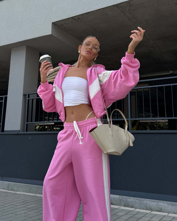 Kvinnor Sportigt Tracksuit med moderiktig snitt och praktiska fickor Eva Jonsson-Eva Jonsson