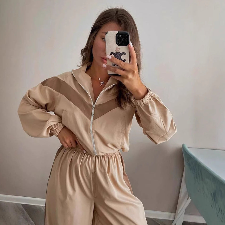 Kvinnor Sportigt Tracksuit med moderiktig snitt och praktiska fickor Eva Jonsson-Eva Jonsson