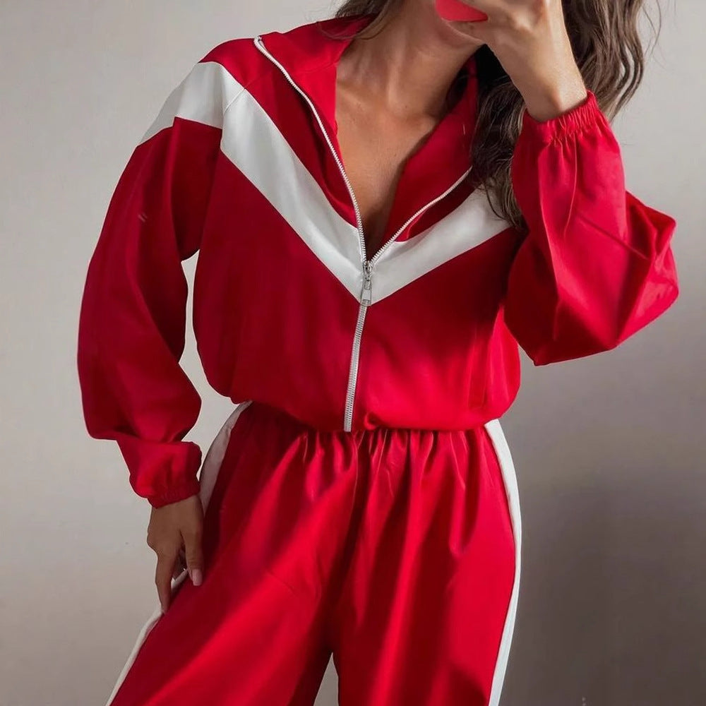 Kvinnor Sportigt Tracksuit med moderiktig snitt och praktiska fickor Eva Jonsson-Eva Jonsson