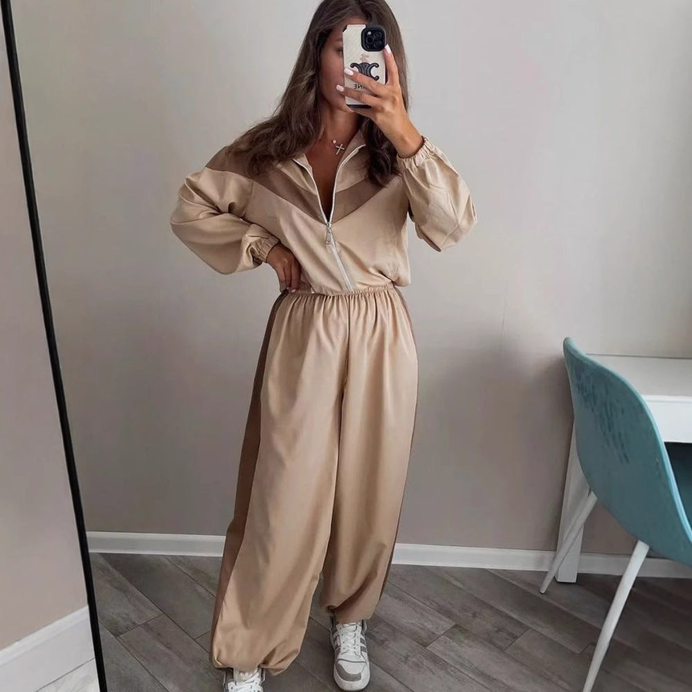 Kvinnor Sportigt Tracksuit med moderiktig snitt och praktiska fickor Eva Jonsson-Eva Jonsson