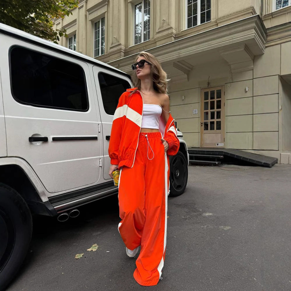 Kvinnor Sportigt Tracksuit med moderiktig snitt och praktiska fickor Eva Jonsson-Eva Jonsson