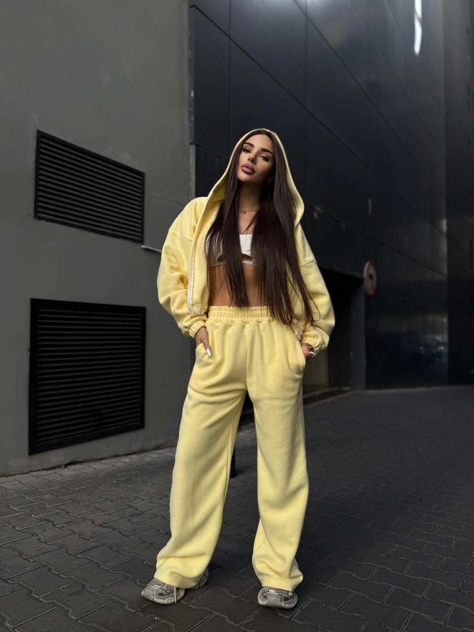 Kvinnor Urban Oversized Jumpsuit med Huva Mirla-Eva Jonsson