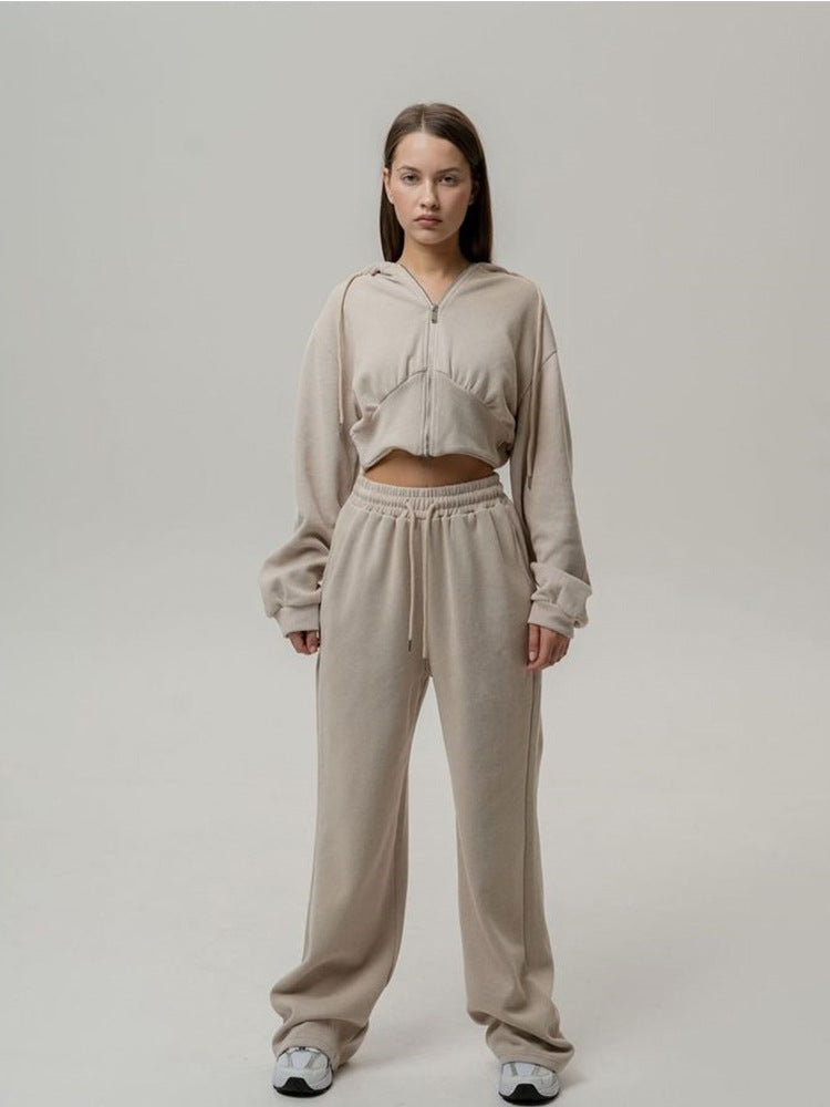 Kvinnor avslappnad cropped sweatshirt och vid byxa set Mirla-Eva Jonsson