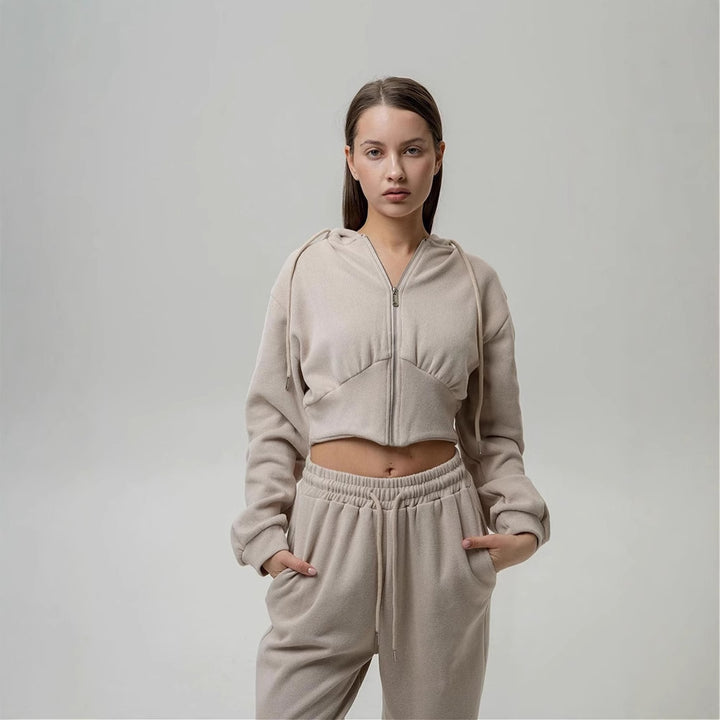 Kvinnor avslappnad cropped sweatshirt och vid byxa set Mirla-Eva Jonsson