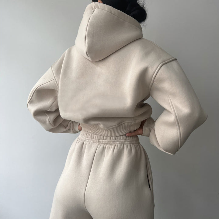 Kvinnor avslappnad kort hoodie och joggingbyxor set Eva Jonsson-Eva Jonsson