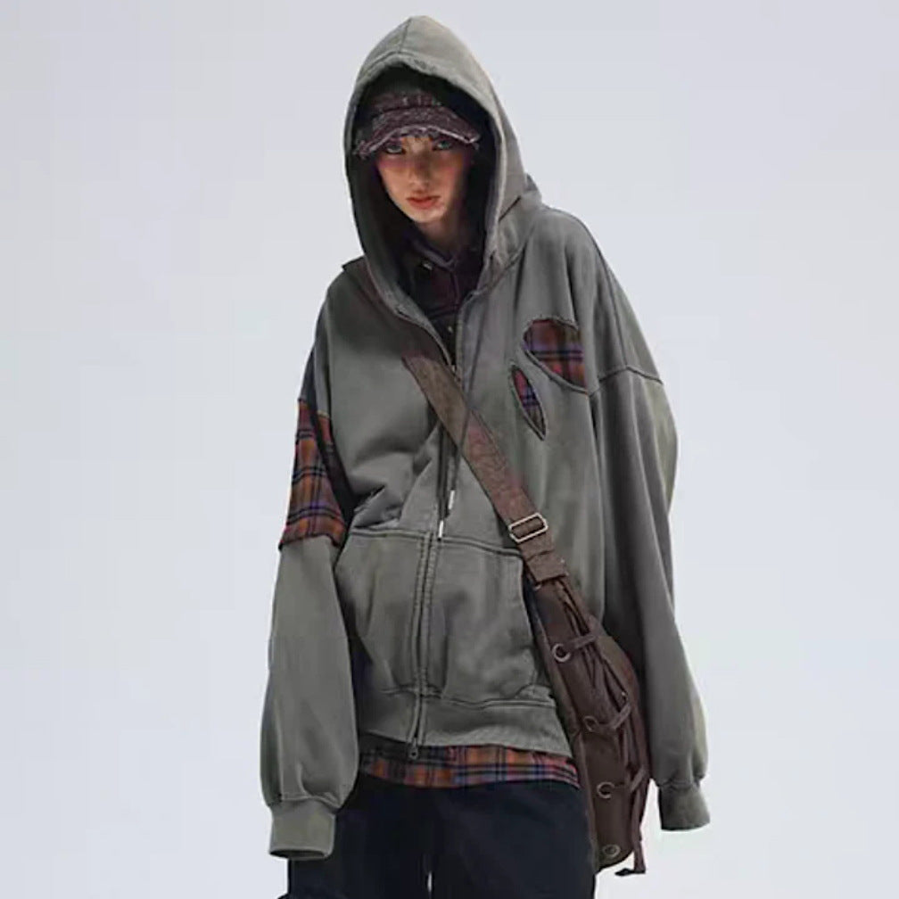 Kvinnor avslappnad oversized hoodie med unika applikationer Mirla-Eva Jonsson