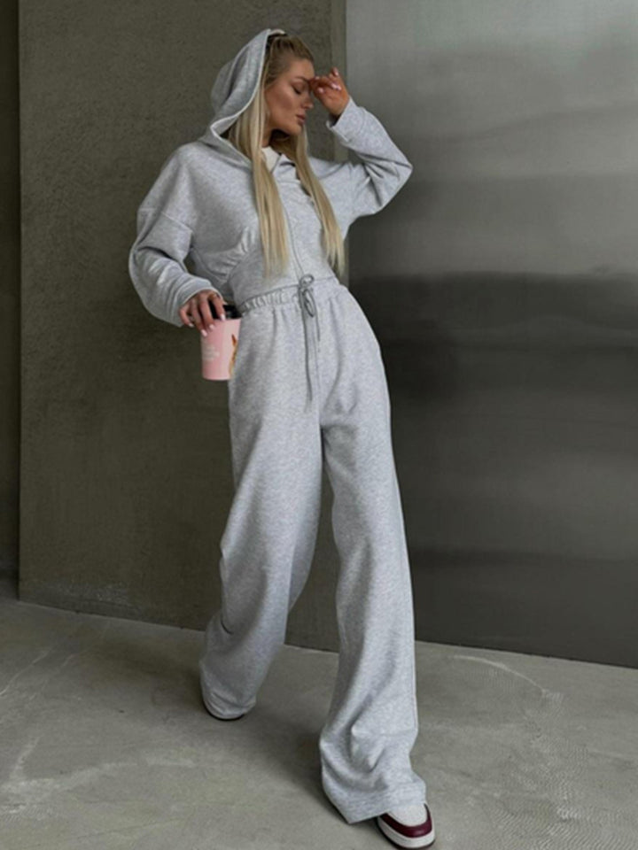 Kvinnor avslappnad sweatshirt och joggingbyxor set med hög krage och lös passform Mirla-Eva Jonsson
