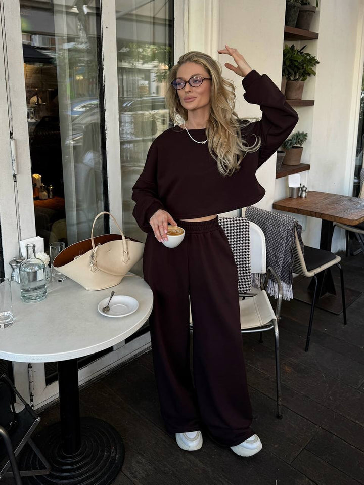 Kvinnor avslappnad tvådelad set med lös topp och bekväma palazzo byxor Mirla-Eva Jonsson