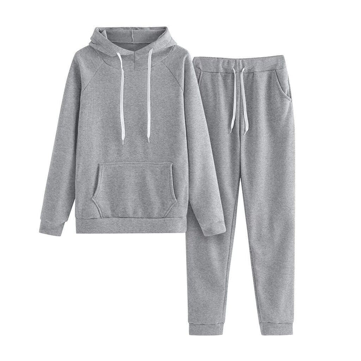 Kvinnor bekväm fritidsset med hoodie och joggingbyxor Mirla-Eva Jonsson