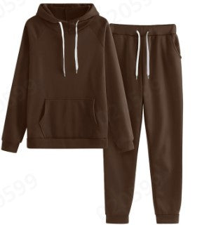 Kvinnor bekväm fritidsset med hoodie och joggingbyxor Mirla-Eva Jonsson