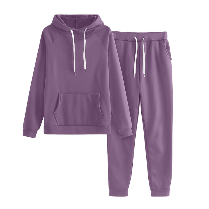 Kvinnor bekväm fritidsset med hoodie och joggingbyxor Mirla-Eva Jonsson