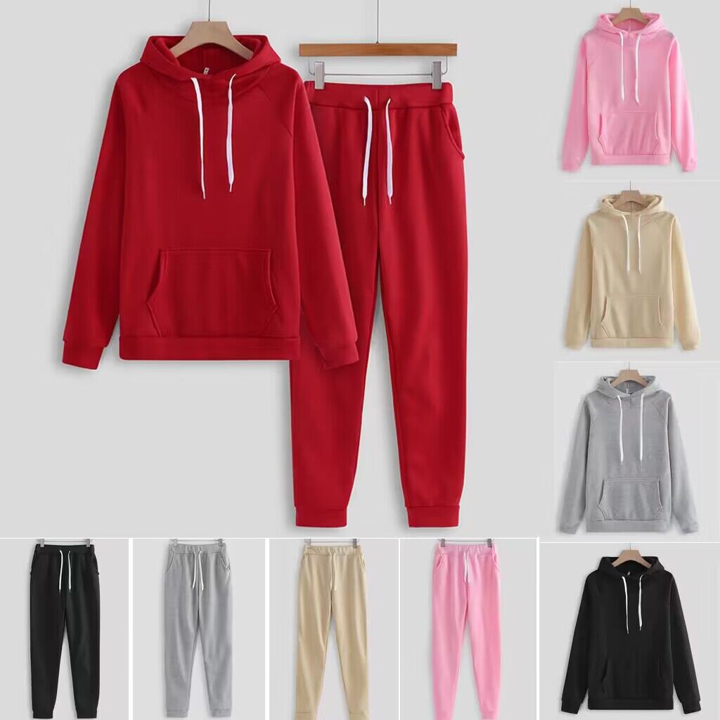 Kvinnor bekväm fritidsset med hoodie och joggingbyxor Mirla-Eva Jonsson