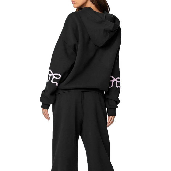 Kvinnor bekväm och stilren hoodie set med lös passform Mirla-Eva Jonsson