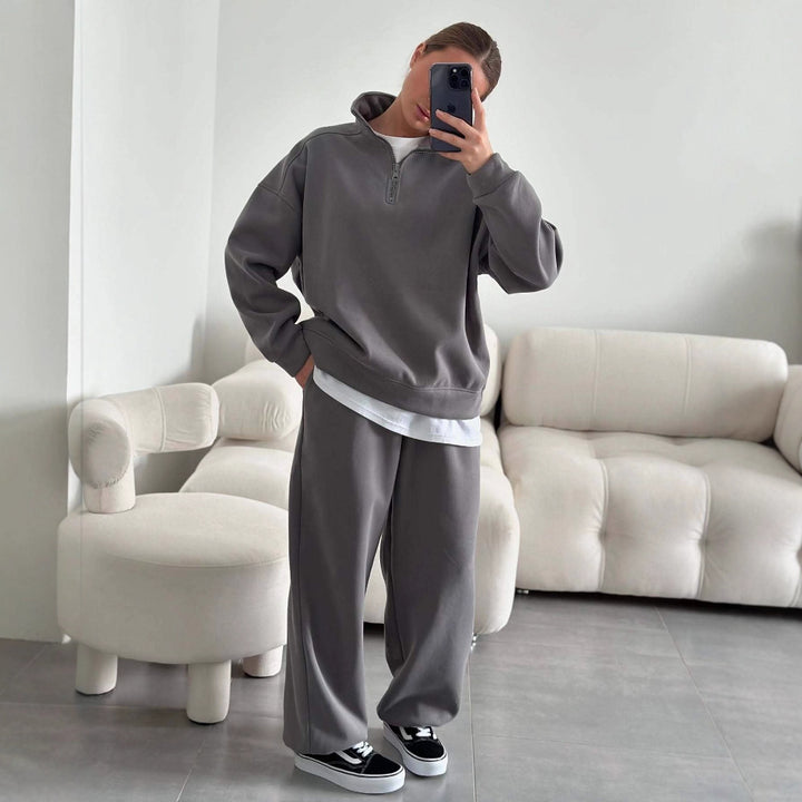 Kvinnor casual fleece topp och bekväm joggingbyxor set Mirla-Eva Jonsson