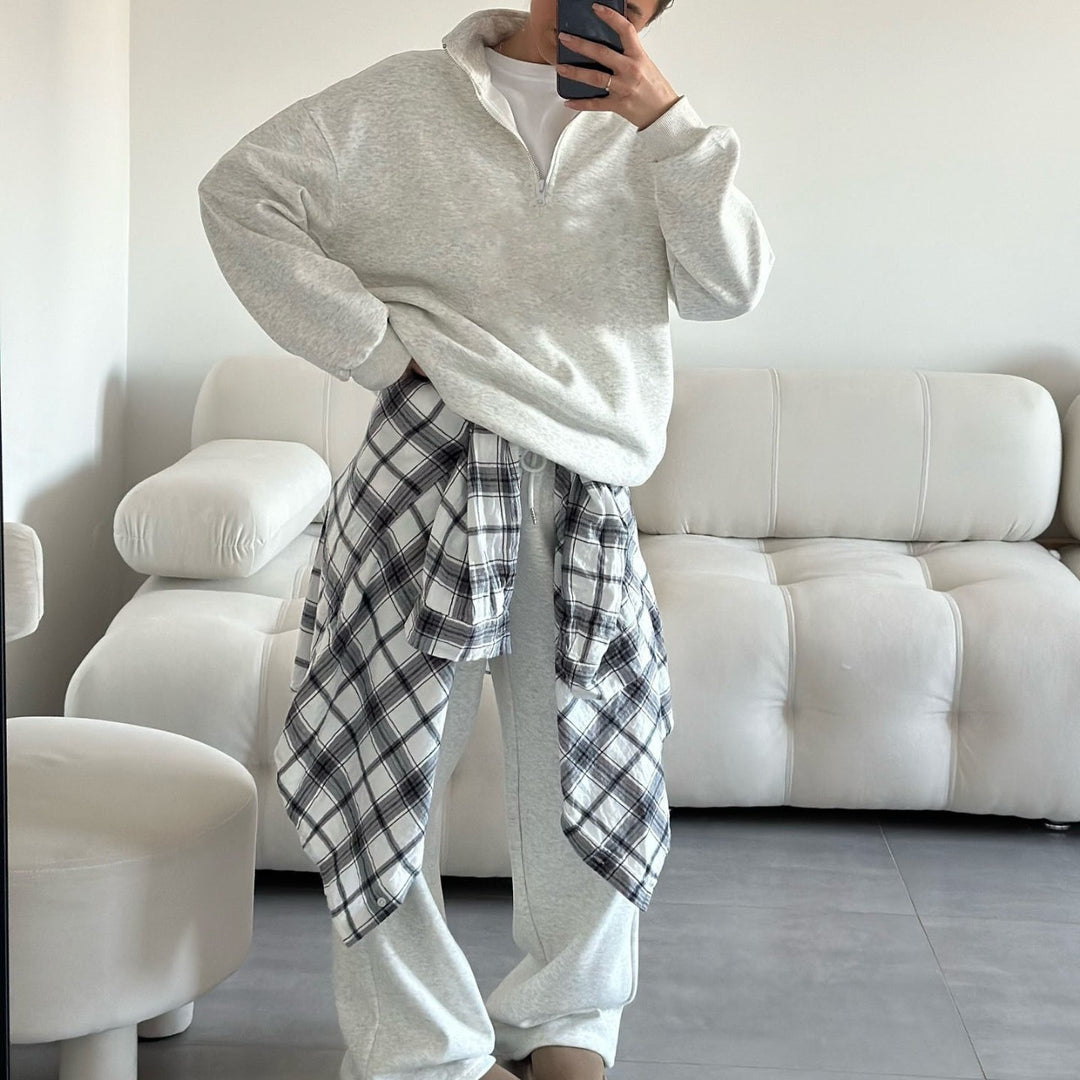 Kvinnor casual fleece topp och bekväm joggingbyxor set Mirla-Eva Jonsson