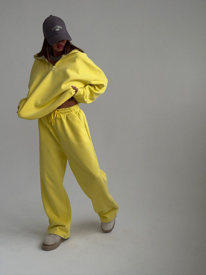 Kvinnor casual fleece topp och bekväm joggingbyxor set Mirla-Eva Jonsson