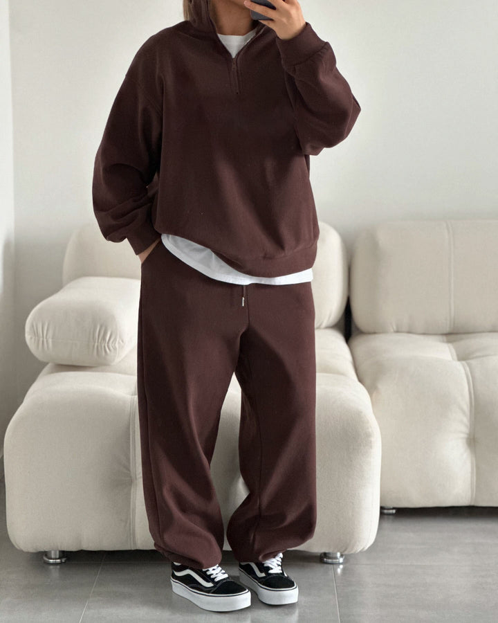 Kvinnor casual fleece topp och bekväm joggingbyxor set Mirla-Eva Jonsson