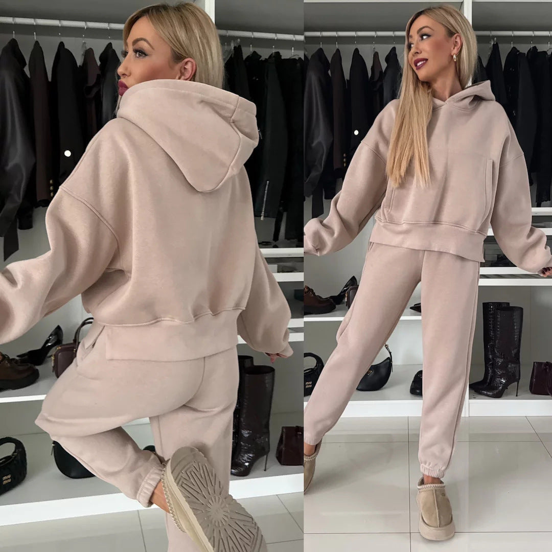 Kvinnor casual hoodie och jogger set Mirla-Eva Jonsson