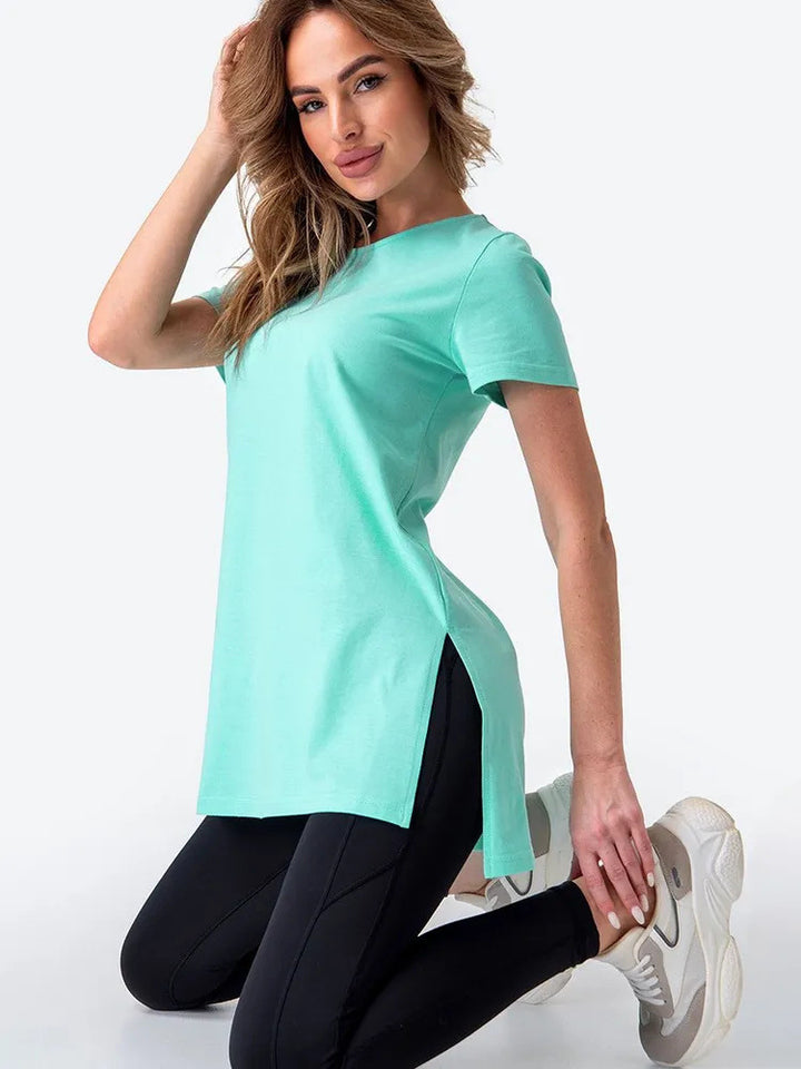 Kvinnor casual longline T-shirt med sidokilar och hög bärkomfort Mirla-Eva Jonsson