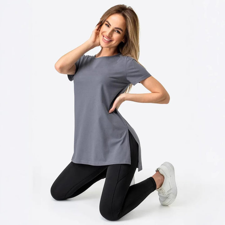 Kvinnor casual longline T-shirt med sidokilar och hög bärkomfort Mirla-Eva Jonsson
