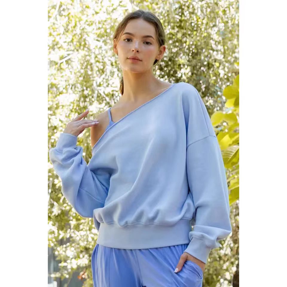 Kvinnor casual off-shoulder sweatshirt Mirla-Eva Jonsson