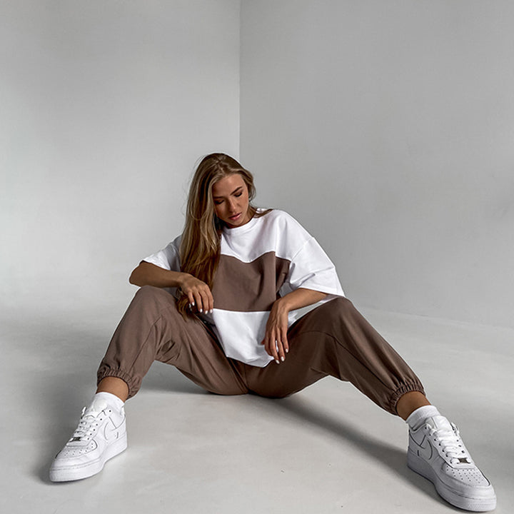 Kvinnor casual träningsoverall med oversized skjorta och bekväma joggingbyxor Mirla-Eva Jonsson