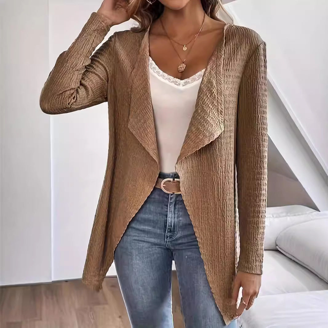 Kvinnor elegant cardigan med asymmetrisk skärning och strukturerad yta Mirla-Eva Jonsson