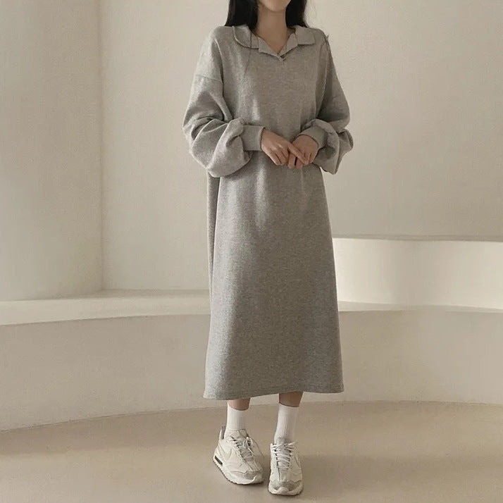 Kvinnor elegant hoodie klänning med avslappnade puff ärmar och sidoflik-Eva Jonsson