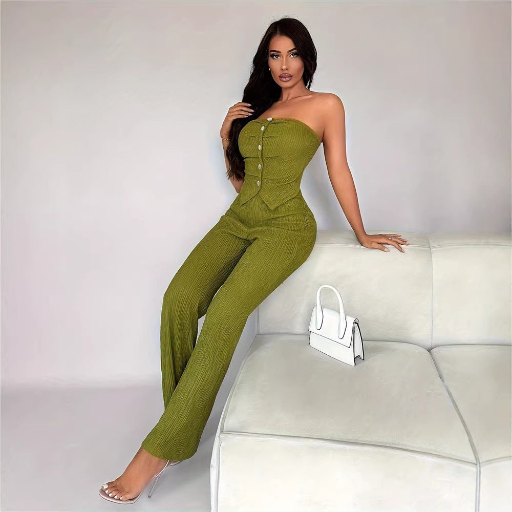 Kvinnor elegant jumpsuit med figursydd design och knapparen detaljer Mirla-Eva Jonsson