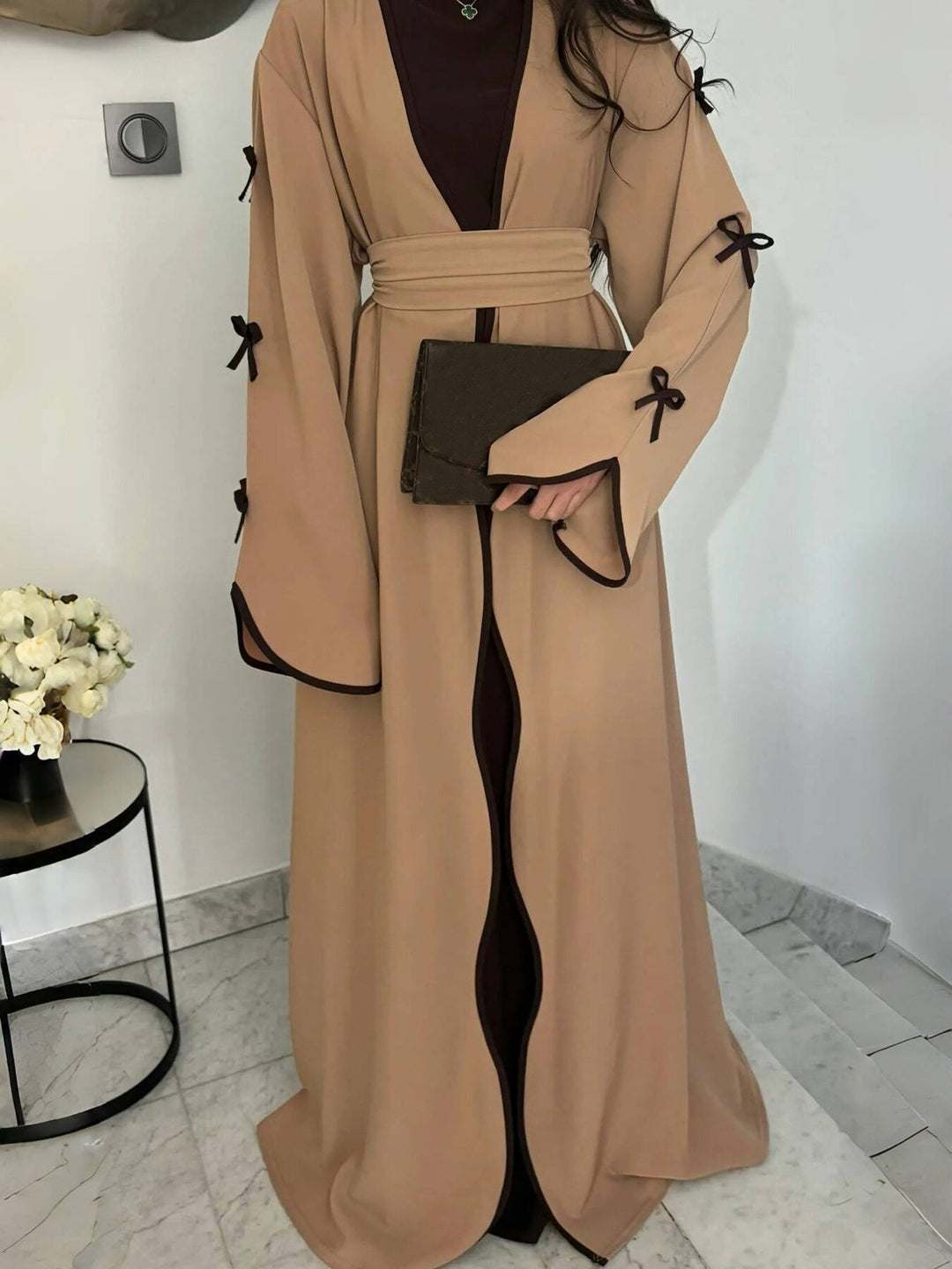 Kvinnor elegant jumpsuit med raffinerade volangdetaljer Mirla-Eva Jonsson