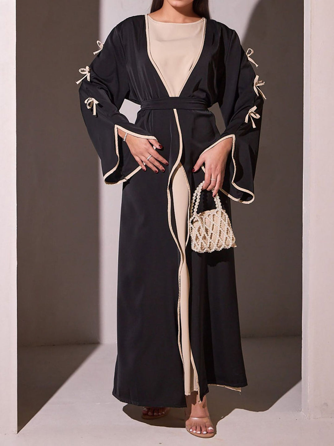 Kvinnor elegant jumpsuit med raffinerade volangdetaljer Mirla-Eva Jonsson