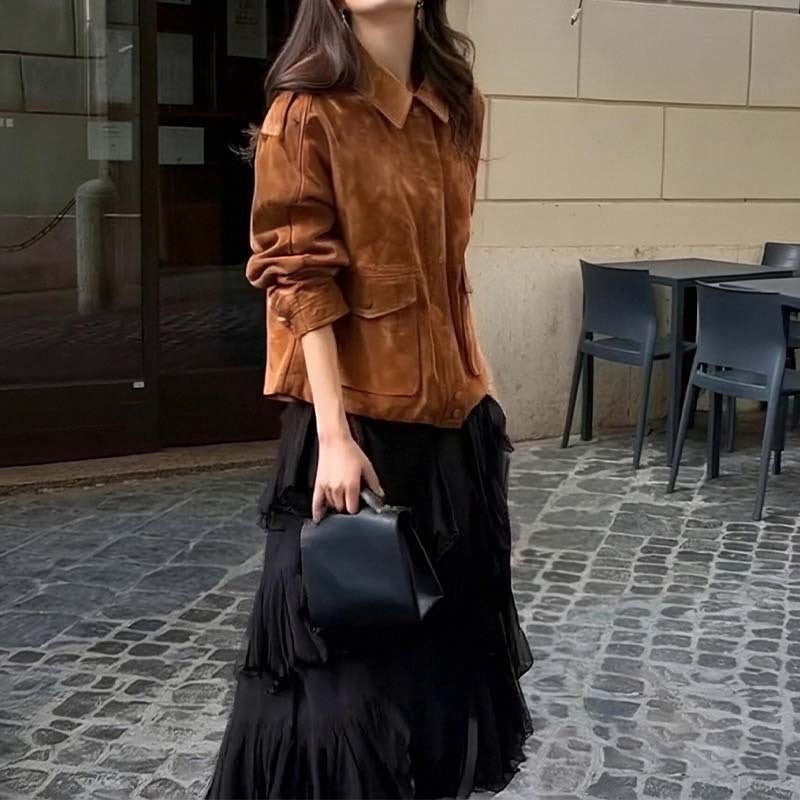 Kvinnor elegant lätt jacka med oversized skärning och praktiska fickor Mirla-Eva Jonsson