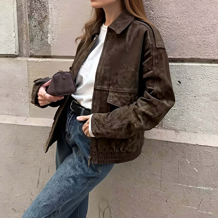 Kvinnor elegant lätt jacka med oversized skärning och praktiska fickor Mirla-Eva Jonsson