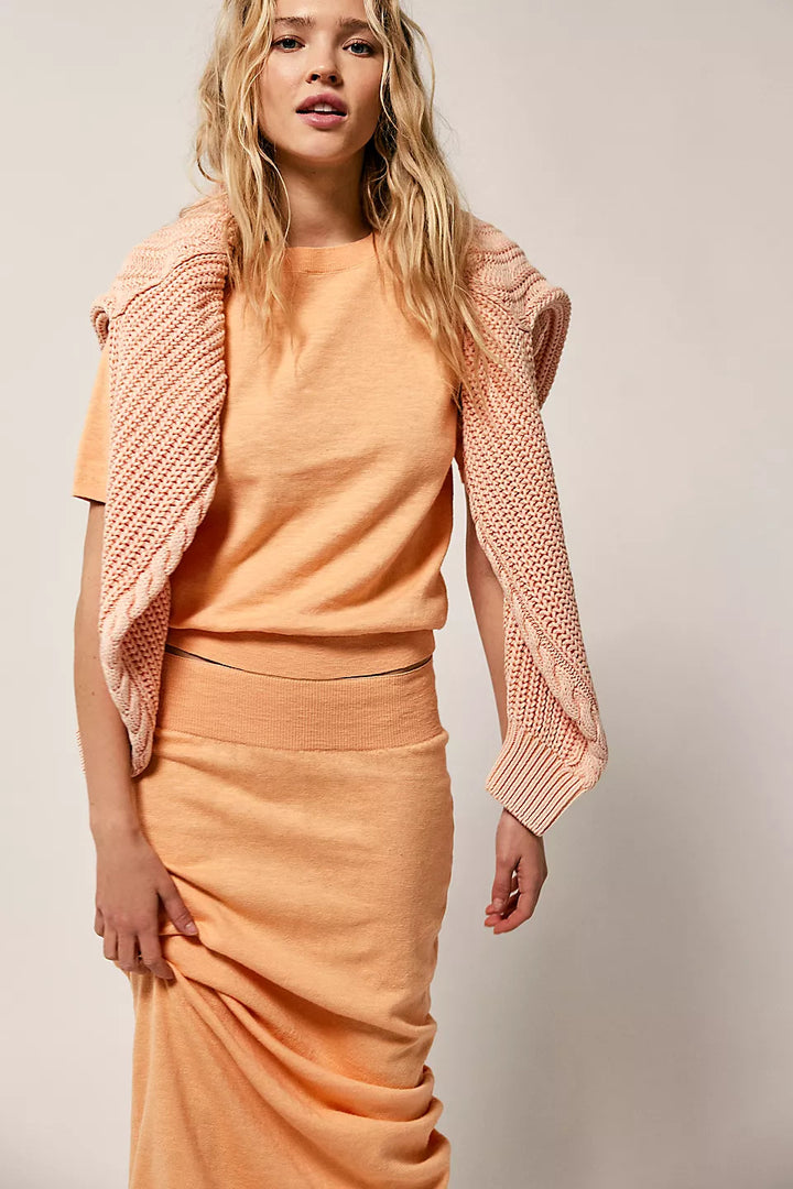 Kvinnor elegant midi klänning set med höghalsad topp och elastisk midja Mirla-Eva Jonsson