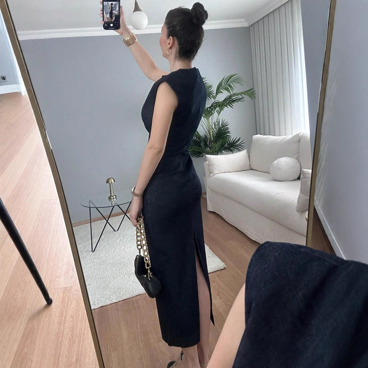 Kvinnor elegant midiklänning i denim med knapppdetail Mirla-Eva Jonsson