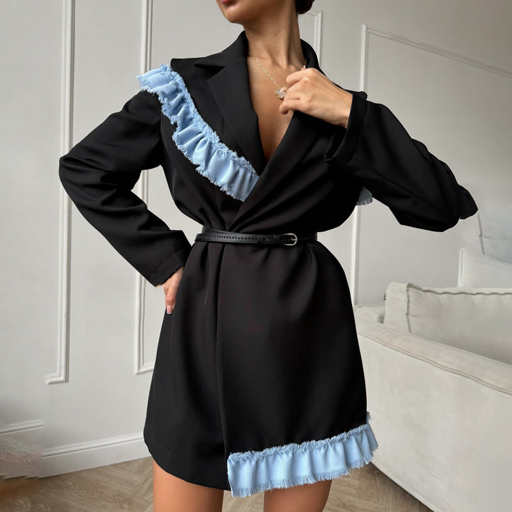 Kvinnor elegant och modern blazer klänning Mirla-Eva Jonsson