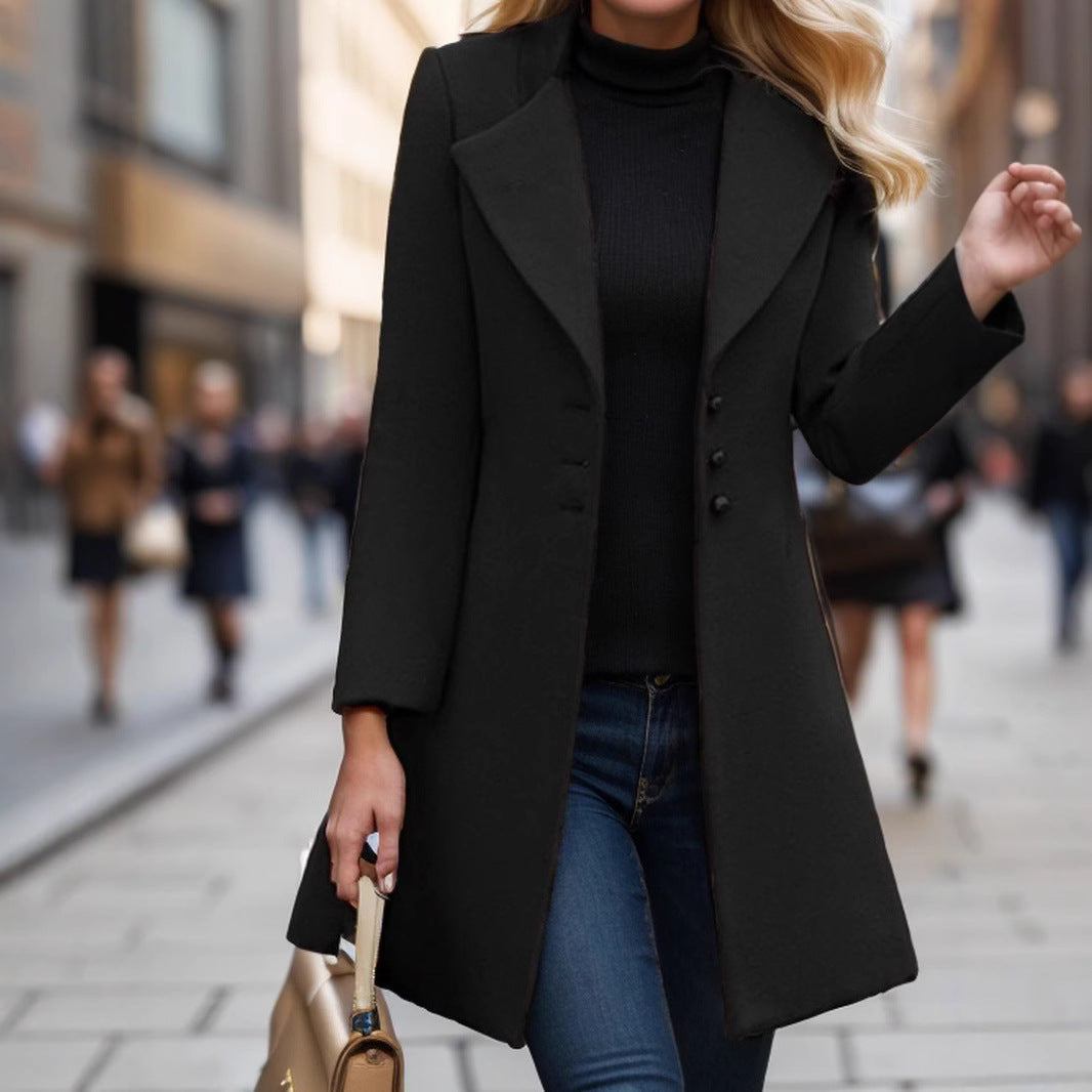 Kvinnor elegant och modern kappa Mirla-Eva Jonsson
