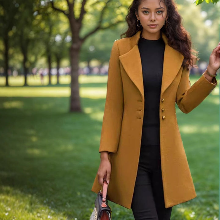 Kvinnor elegant och modern kappa Mirla-Eva Jonsson