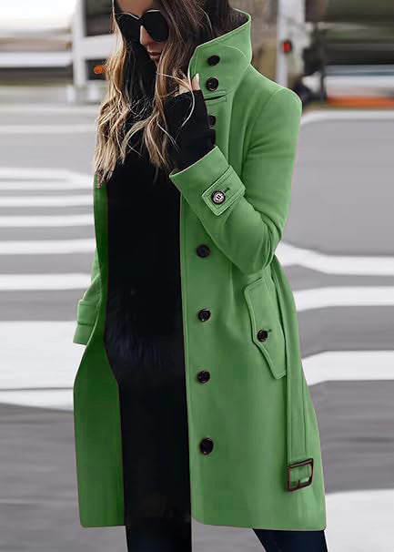 Kvinnor elegant och stilfull kappa Mirla-Eva Jonsson