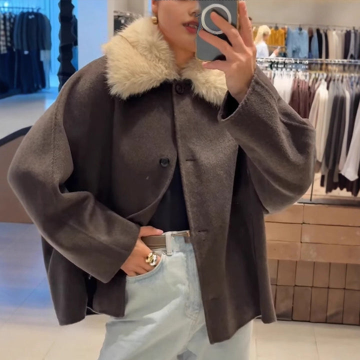 Kvinnor elegant oversized jacka med Sherpa-krage Mirla-Eva Jonsson
