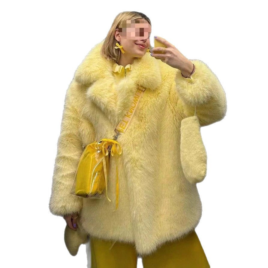 Kvinnor elegant oversized pälsrock Mirla-Eva Jonsson