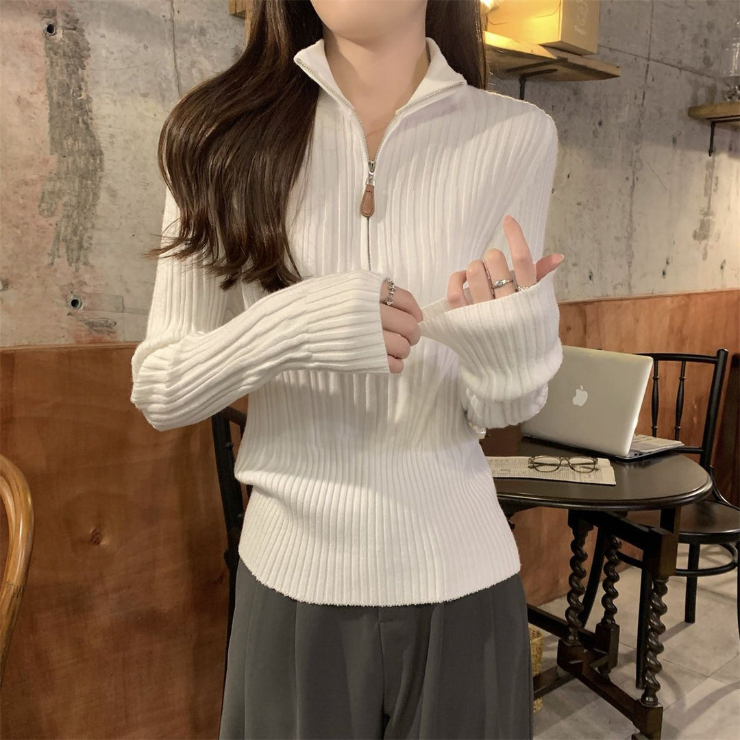 Kvinnor elegant skuren sweatshirt med ståkrage Mirla-Eva Jonsson