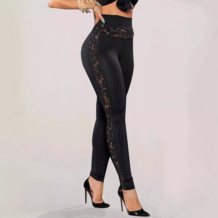 Kvinnor eleganta leggings med spetsdetaljer Mirla-Eva Jonsson