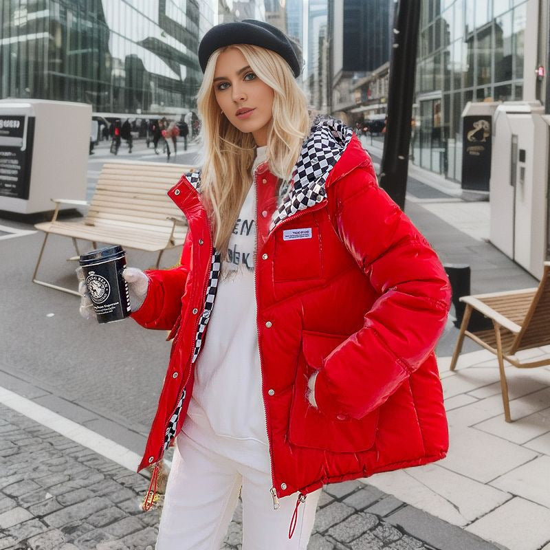 Kvinnor högkvalitativ dunjacka med praktiska fickor och modern dragkedja Mirla-Eva Jonsson