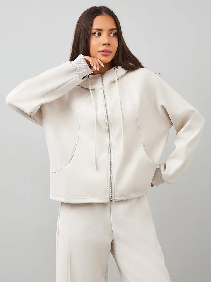 Kvinnor högkvalitativ hoodiejacka med fräsch design Mirla-Eva Jonsson