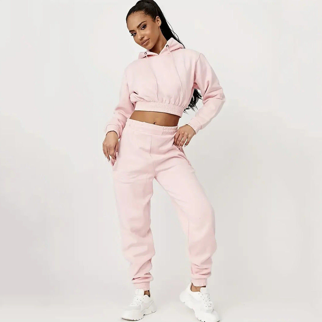 Kvinnor kort hoodie och avslappnad joggingbyxor set Mirla-Eva Jonsson