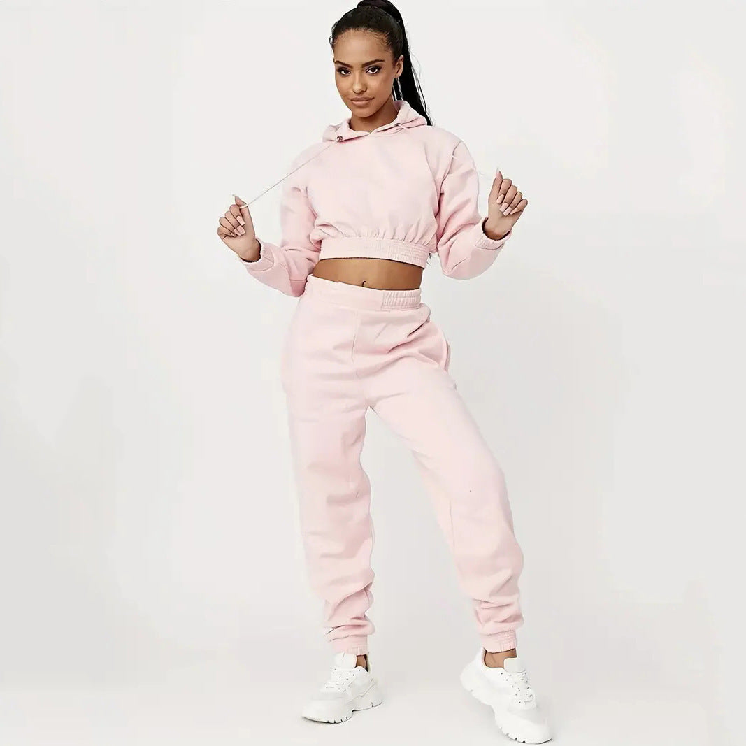 Kvinnor kort hoodie och avslappnad joggingbyxor set Mirla-Eva Jonsson