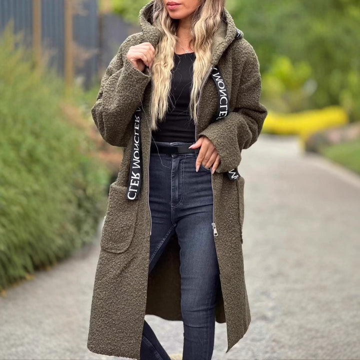 Kvinnor längre fleece-kappa med huva och praktiska fickor Mirla-Eva Jonsson