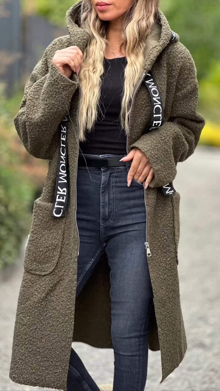 Kvinnor längre fleece-kappa med huva och praktiska fickor Mirla-Eva Jonsson